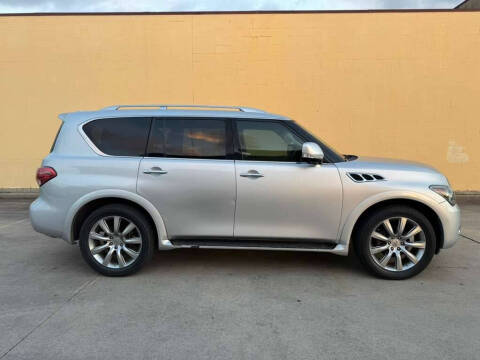 2012 Infiniti QX56