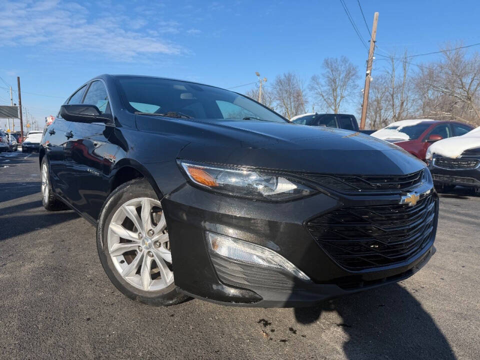 2022 Chevrolet Malibu 1LT's photo