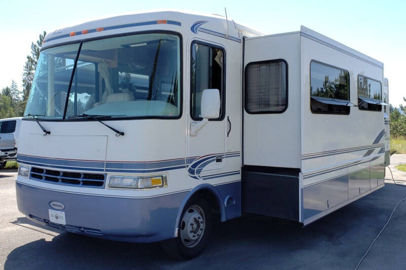 2002 Rexhall Aerbus for sale at Family Motor Company in Athol ID