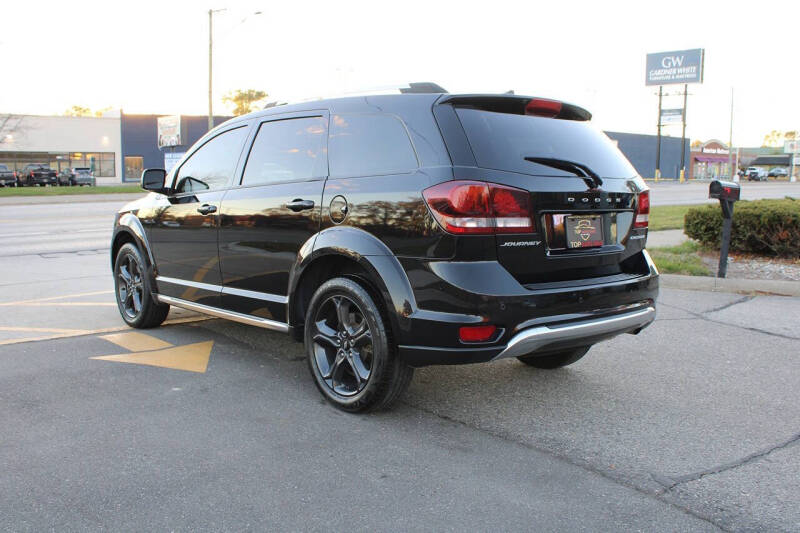 2018 Dodge Journey Crossroad