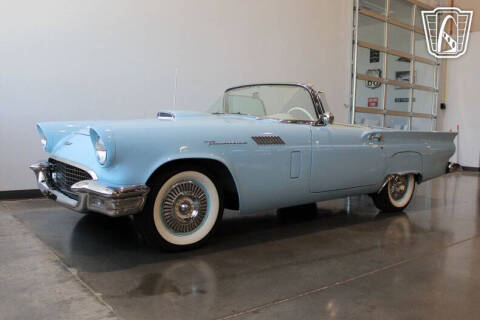 1957 Ford Thunderbird