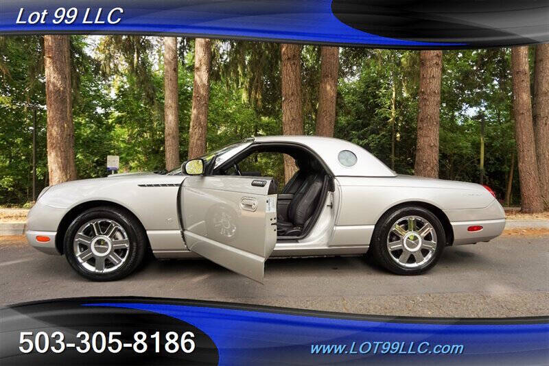 2004 Ford Thunderbird Deluxe