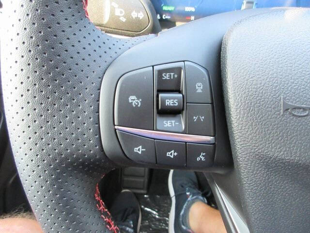 2025 Ford Escape Hybrid ST-Line Select