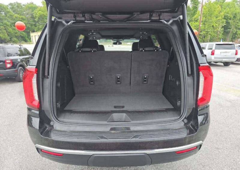 2022 GMC Yukon SLT
