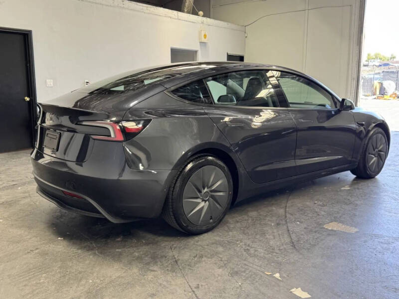 2025 Tesla Model 3 Long Range