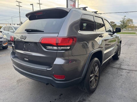 2017 Jeep Grand Cherokee Laredo 75th Anniversary