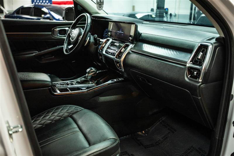 2022 Kia Sorento SX Prestige