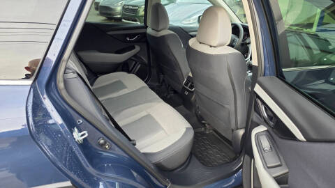 2025 Subaru Outback Premium