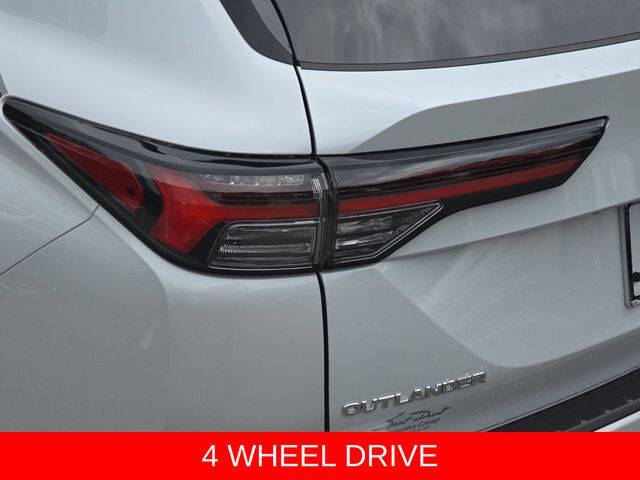 2025 Mitsubishi Outlander Trail Edition