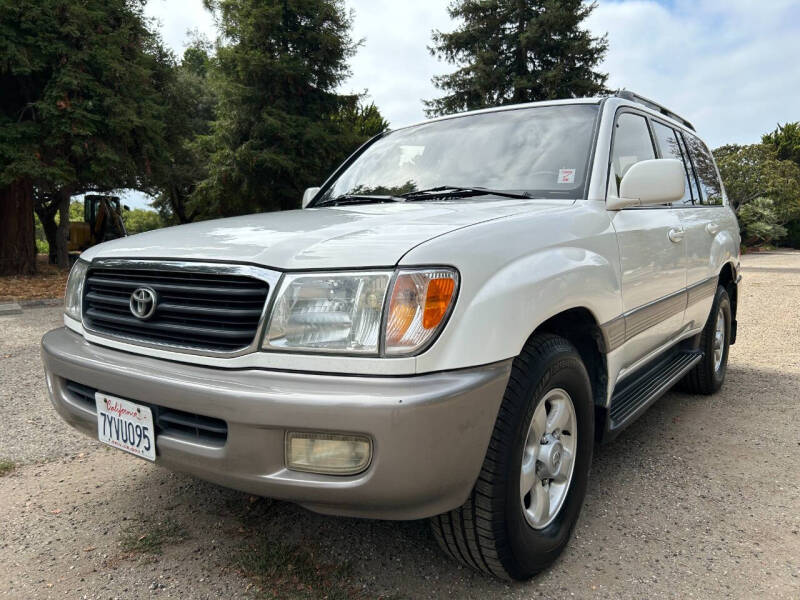 1999 Toyota Land Cruiser Base's photo