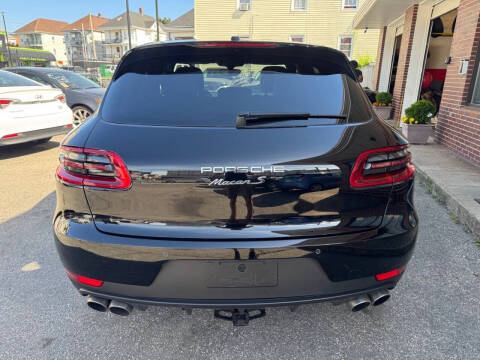 2016 Porsche Macan S