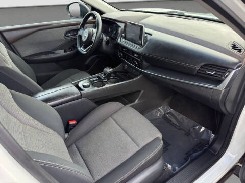 2022 Nissan Rogue S