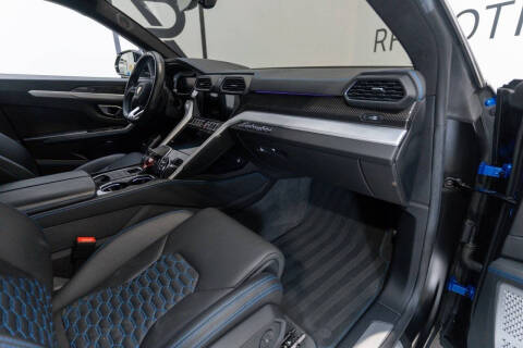 2019 Lamborghini Urus