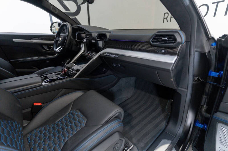 2019 Lamborghini Urus