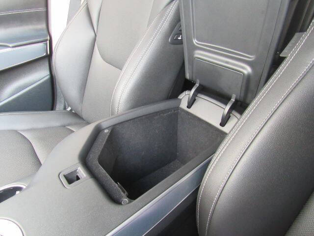 2023 Genesis GV70 2.5T Standard