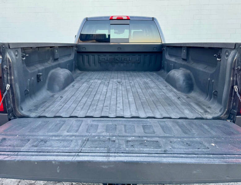 2015 GMC Sierra 3500HD Denali