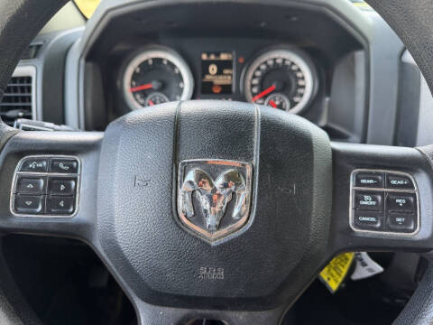 2017 RAM 1500 Express