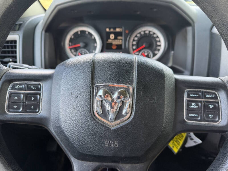 2017 RAM 1500 Express