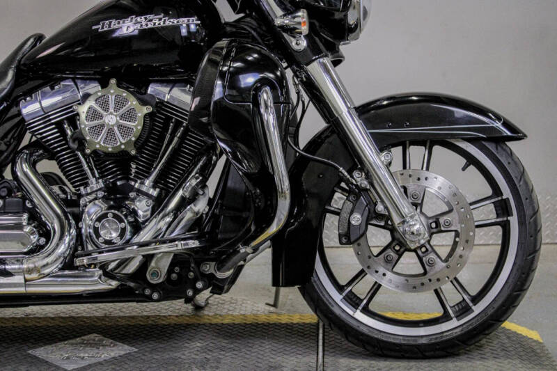 2015 Harley-Davidson Street Glide Special