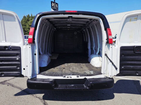 2017 Chevrolet Express 3500