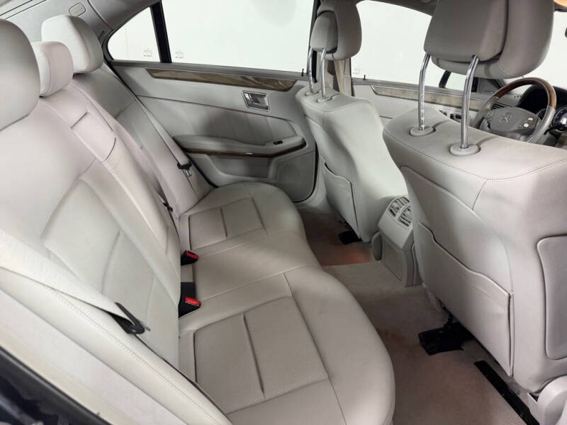2010 Mercedes-Benz E-Class