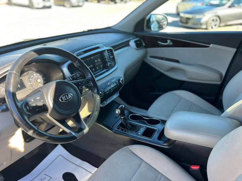2018 Kia Sorento LX