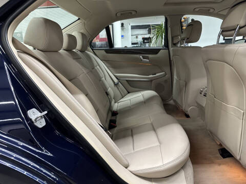 2014 Mercedes-Benz E-Class