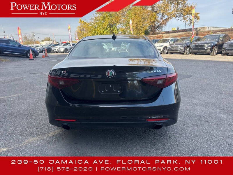 2022 Alfa Romeo Giulia Ti