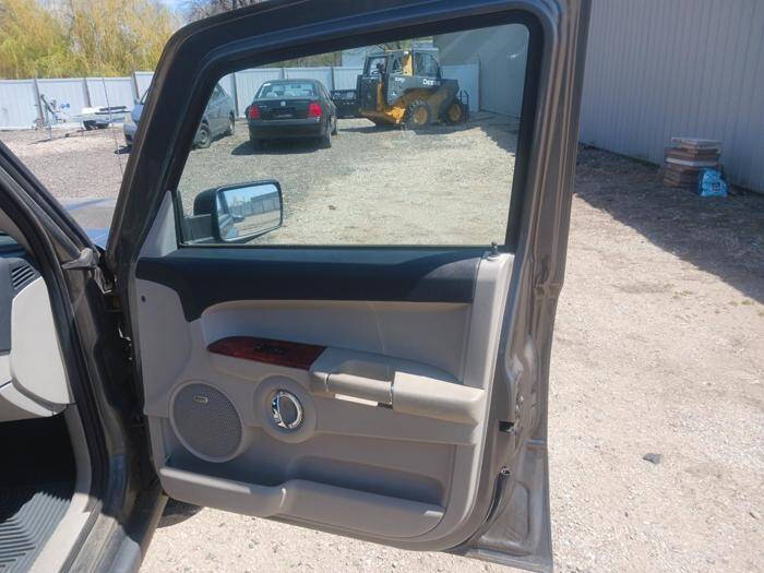 2007 Jeep Commander Limited