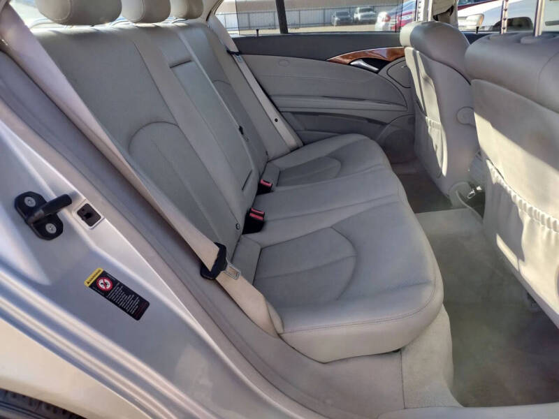 2005 Mercedes-Benz E-Class E 320