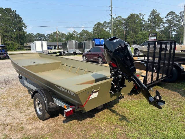 2025 Lowe Boats L1852MT Aura