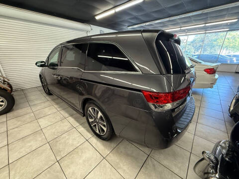 2014 Honda Odyssey Touring