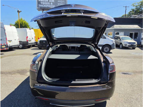 2013 Tesla Model S Performance