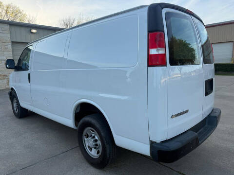 2019 Chevrolet Express 2500
