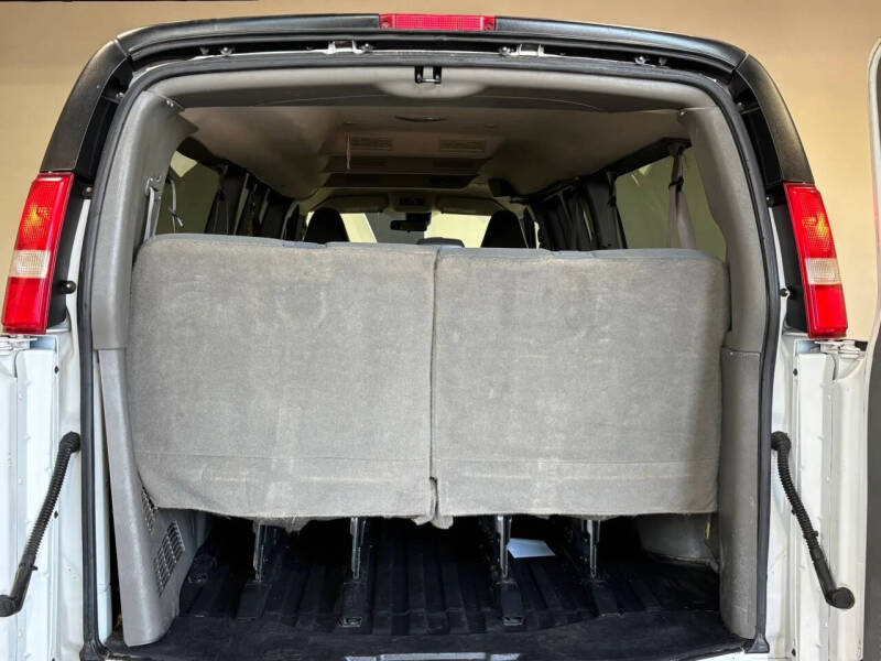 2020 Chevrolet Express LT 3500