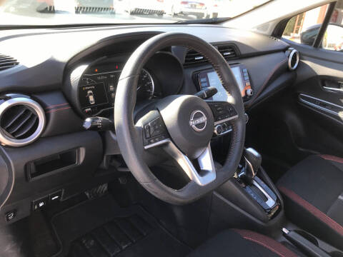 2023 Nissan Versa SR