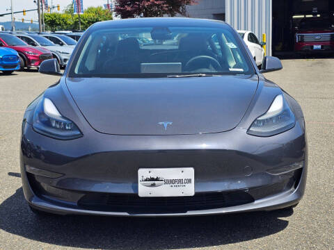 2022 Tesla Model 3 Long Range