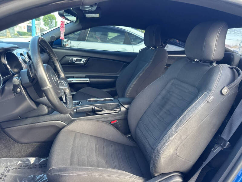 2017 Ford Mustang EcoBoost