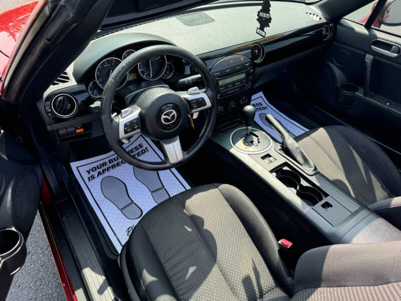 2006 Mazda MX-5 Miata Touring