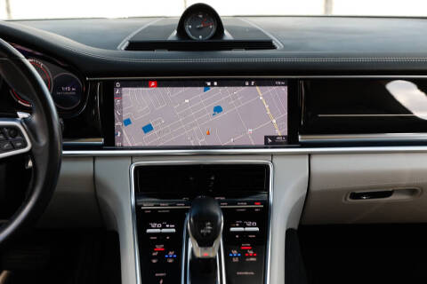 2020 Porsche Panamera