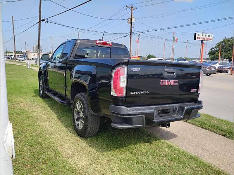 2016 GMC Canyon SLE