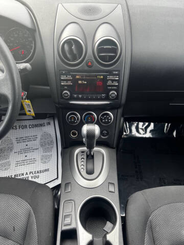 2015 Nissan Rogue Select S