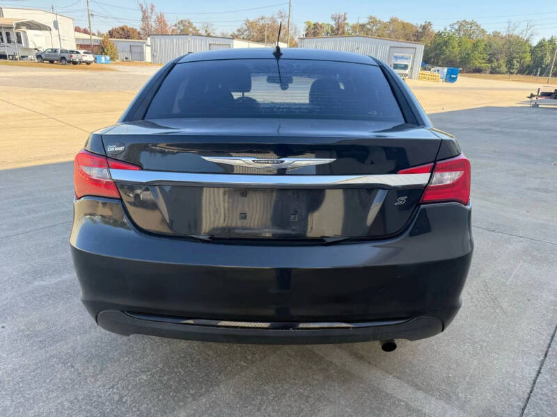 2013 Chrysler 200 Touring