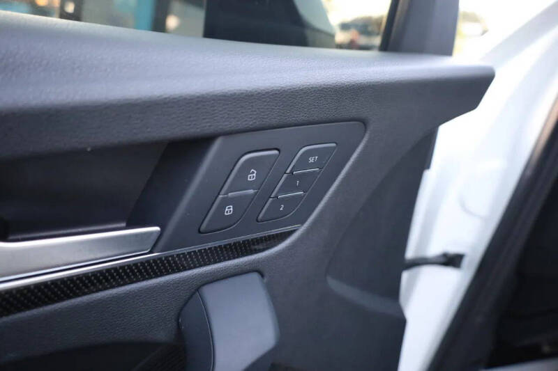 2019 Audi SQ5 3.0T quattro Prestige