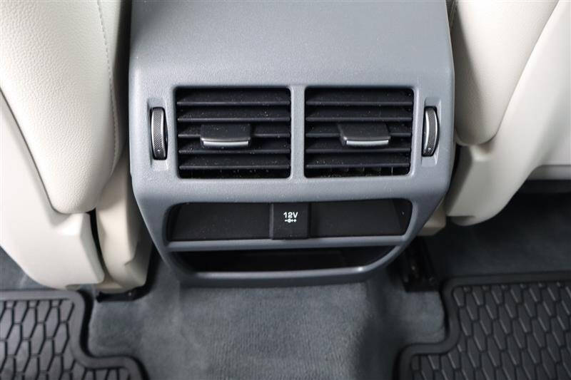 2019 Jaguar E-PACE P250 SE