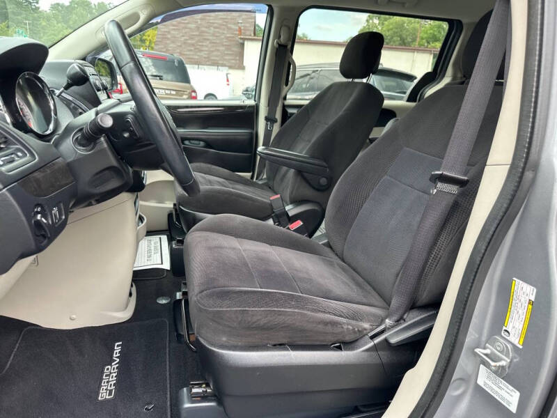 2014 Dodge Grand Caravan SE