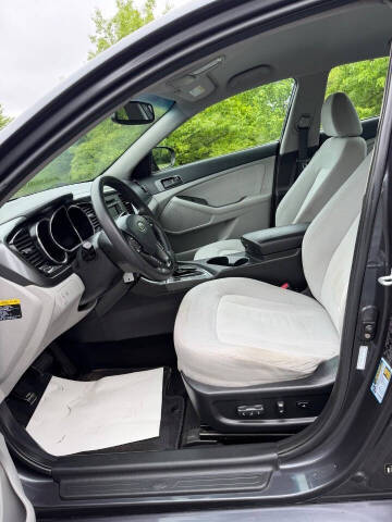 2011 Kia Optima LX