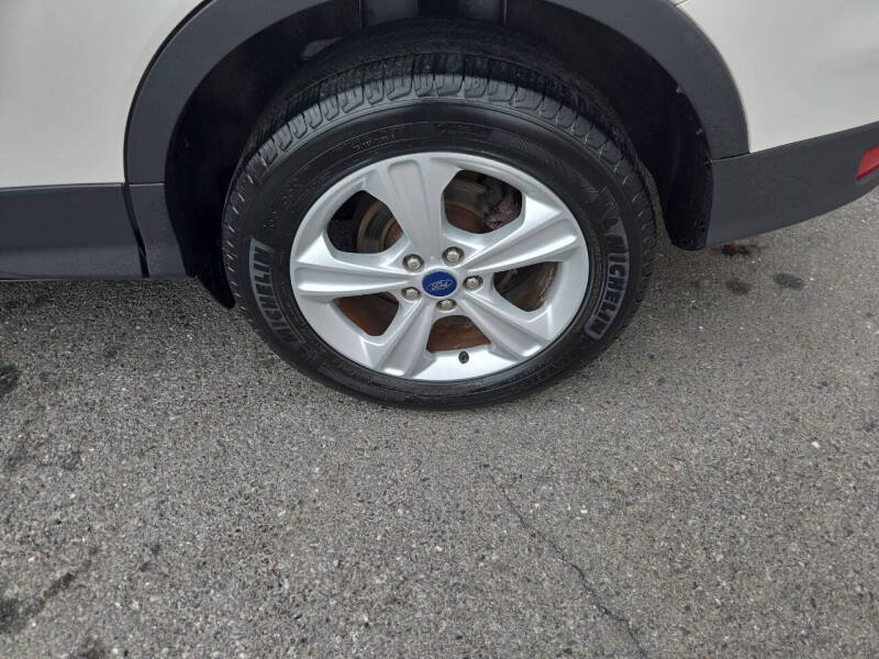 2015 Ford Escape SE