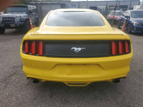 2015 Ford Mustang EcoBoost Premium