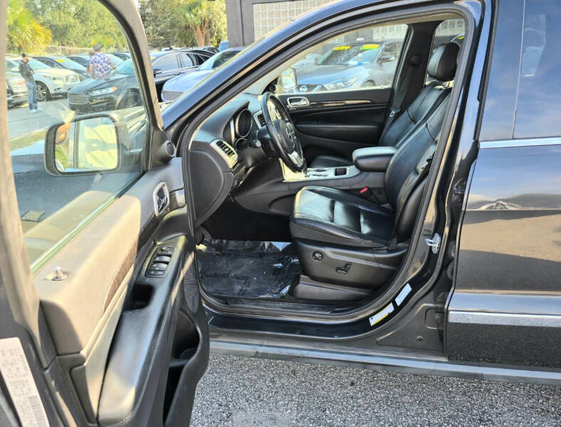 2011 Jeep Grand Cherokee Laredo